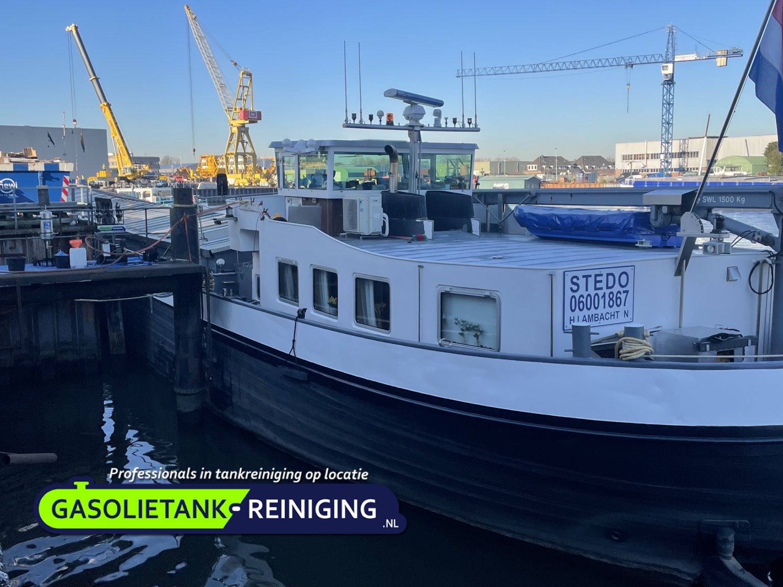 Gasolietank reiniging voor de binnenvaart