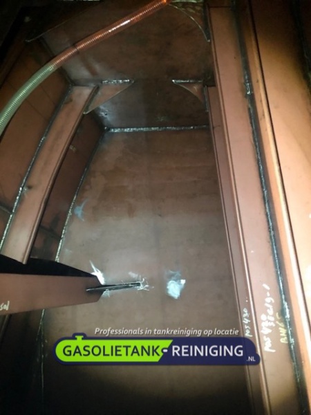 gasoliebunkers schoonmaken